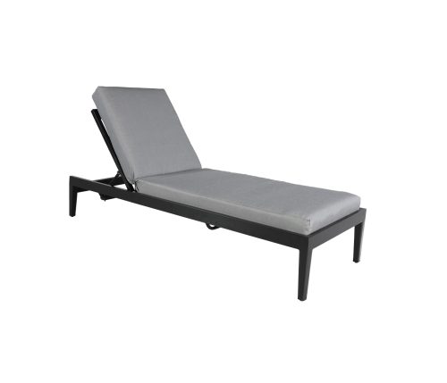 Studio Chaise Lounge
